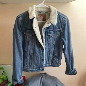 Levi’s Women’s Original Sherpa Trucker Jacket